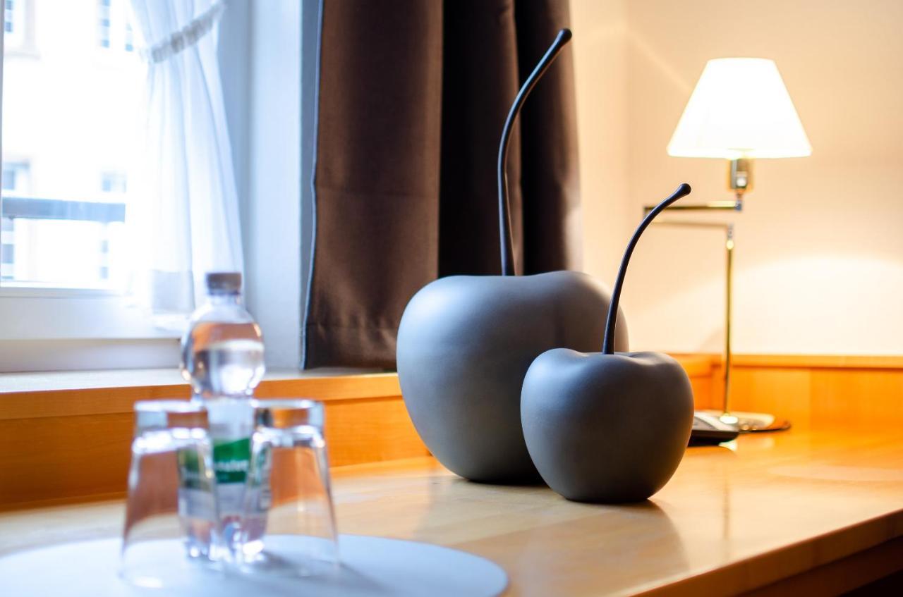 Hotel Gasthof Hecht 沃尔法赫 外观 照片